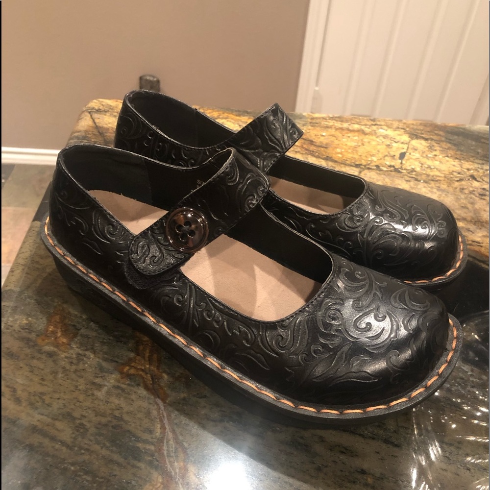 Mary Jane shoes